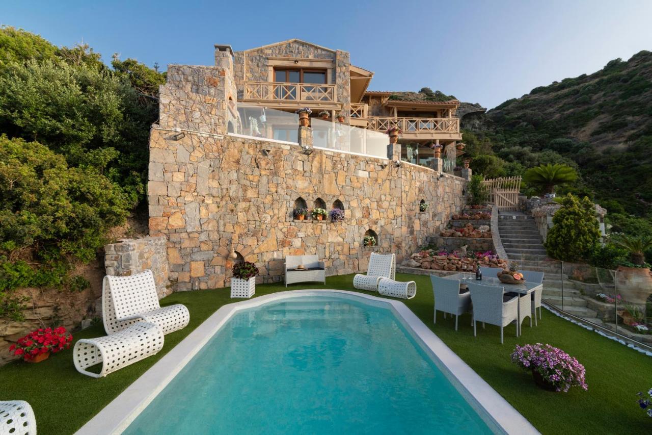 Felini Palace Agia Pelagia  Exterior photo
